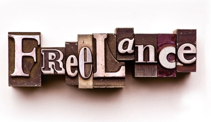 freelance translator nghe thu vi va tiem nang
